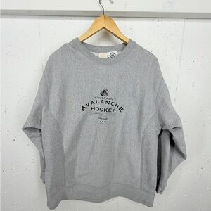 CCM Size XL Colorado Avalanche Gray Sweatshirt